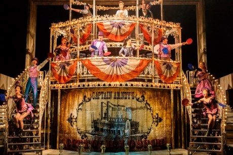West End Transfer Revealed For Show Boat Musical %7C Group Travel News %7C The original Sheffield Theatres cast of Show Boat. Credit Johan Persson